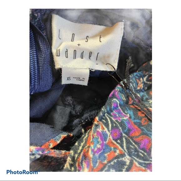 NWT lost+Wander wide leg boho floral jumpsuit Size Small dark colors - Picture 8 of 9